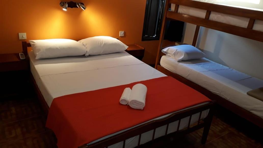 Hotel Vanderloo Posadas Buitenkant foto